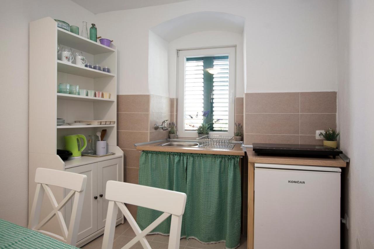 Apartment Slavuj Central Square スプリト エクステリア 写真