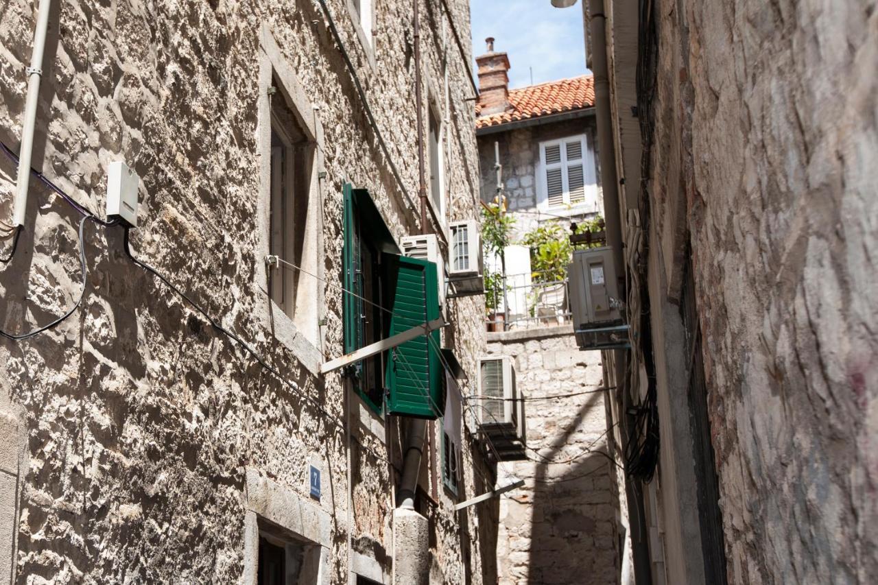 Apartment Slavuj Central Square スプリト エクステリア 写真
