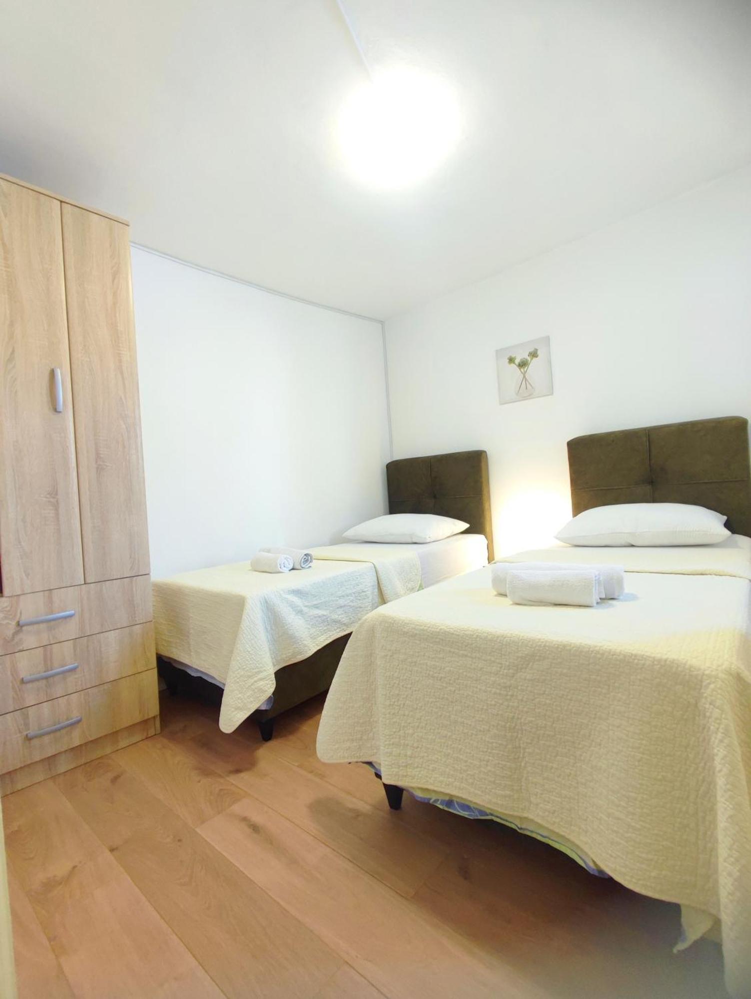Apartment Slavuj Central Square スプリト エクステリア 写真